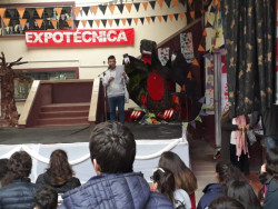 Obra de teatro en Expotécnica 2018