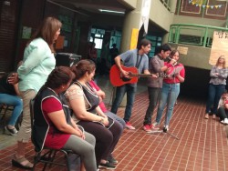 Homenaje a celadores en su día