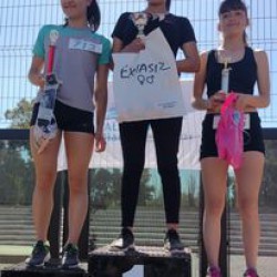 Maratón solidaria: 1º PUESTO Valentina Quiroga de 3º año