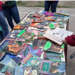 Mesa de lectura siempre a mano