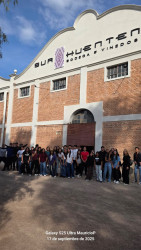 Salida Escolar: Bodega Sur Huenten. Estudiantes de 4to año. Proyecto: Cuidemos el agua