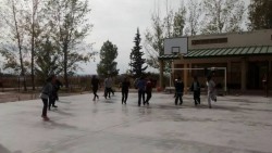 Actividades de Educación Física en conjunto con alumnos de la Escuela Primaria Guiraldes