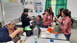 Actividades en Taller de Cs Naturales:  Laboratorio escolar